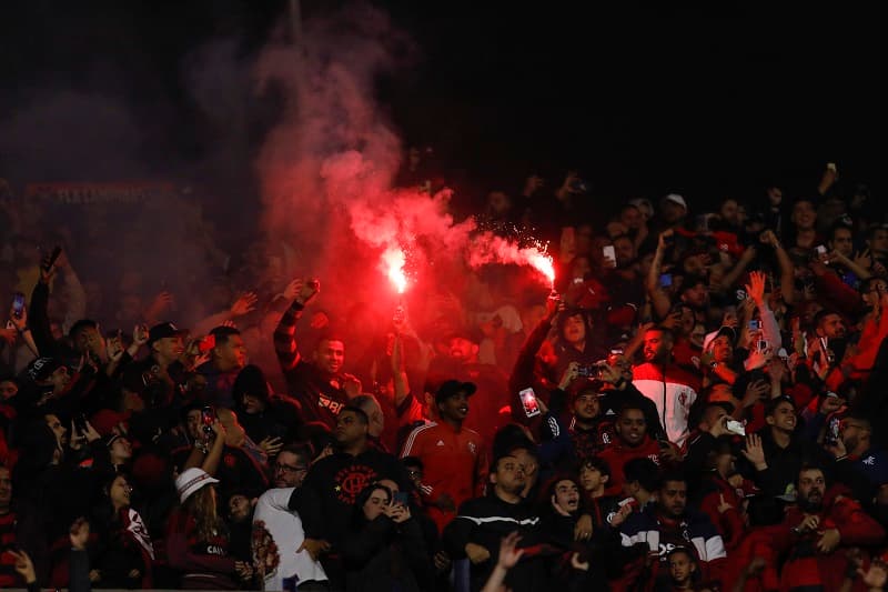 Torcida do Flamengo no Morumbi contra o São Paulo. Jogo bateu recorde de renda.