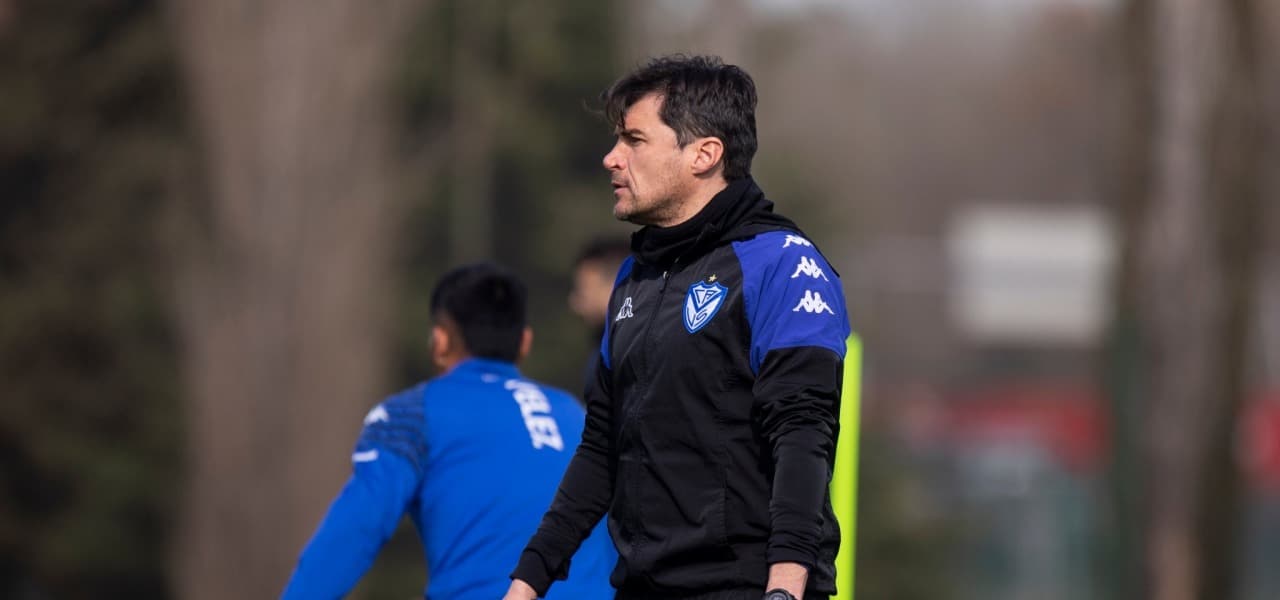 Vélez se prepara para duelo contra o Flamengo