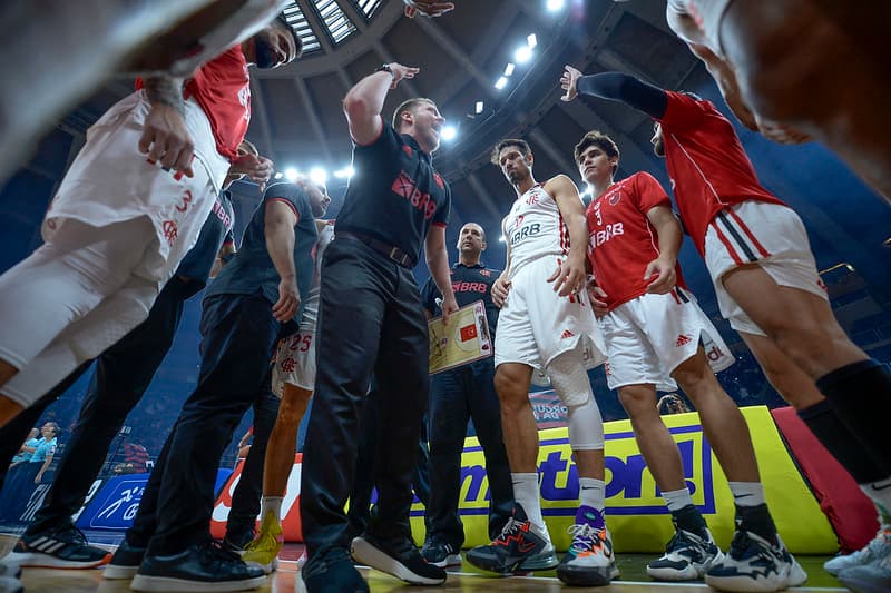 Flamengo monta seleção para tentar recuperar hegemonia no basquete