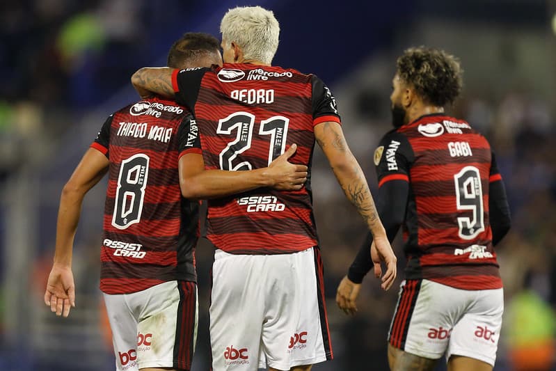Flamengo se aproxima de final da Libertadores