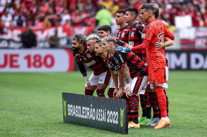 Time do Flamengo antes de jogo pelo Brasileirão