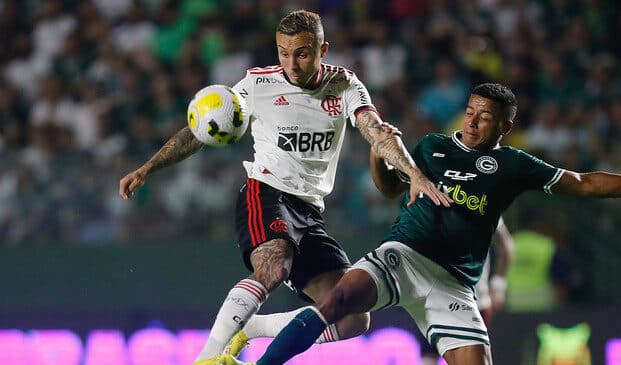 Flamengo x Goiás no Campeonato Brasileiro