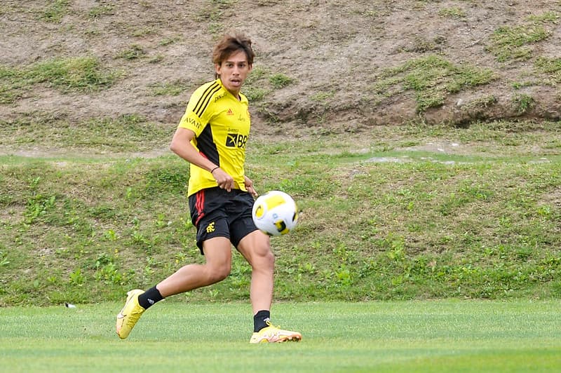 Atacante Werton em treino do Flamengo