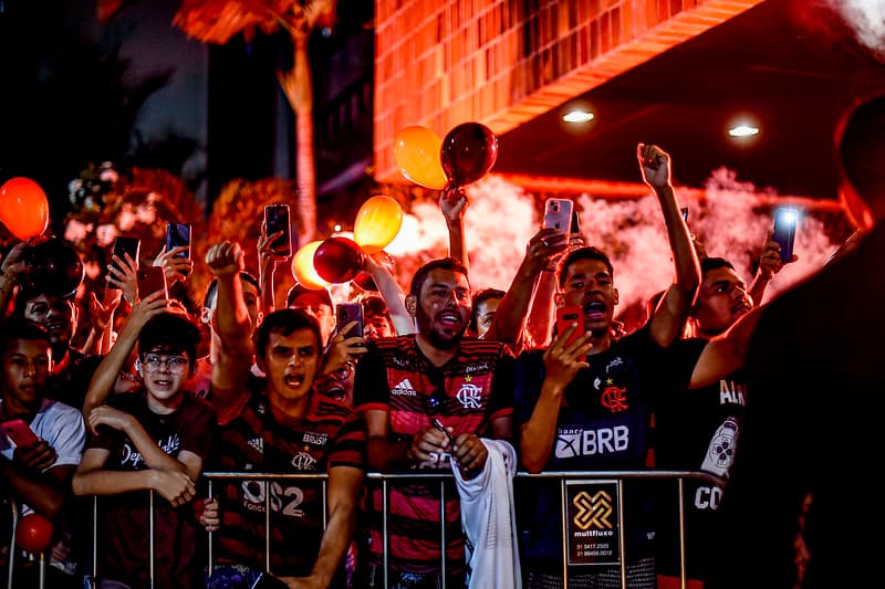 Festa dos torcedores do Flamengo em Fortaleza.