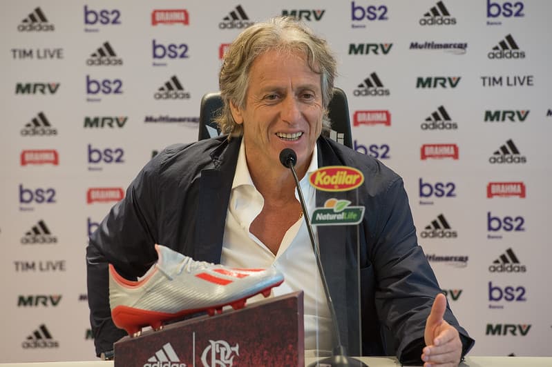 Jorge Jesus em coletiva pelo Flamengo; clube abriu negociações para português ser o novo técnico do Flamengo