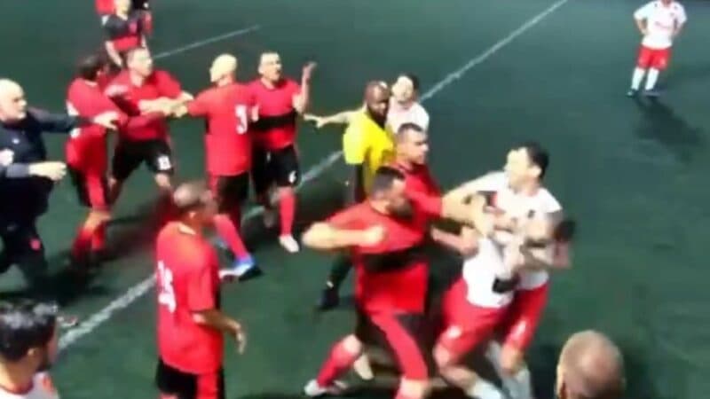 Fla TV briga com Rádio Tupi na Copa ACERJ