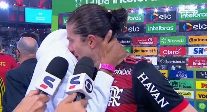 Bruno Henrique e Filipe Luís em entrevista na Globo após vitória do Flamengo