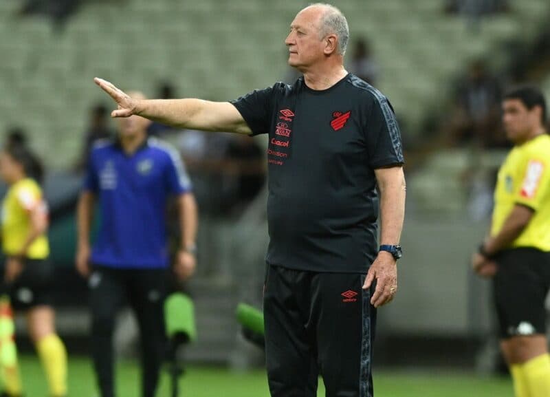 Felipão confia em título do Athletico na final da Libertadores contra o Flamengo