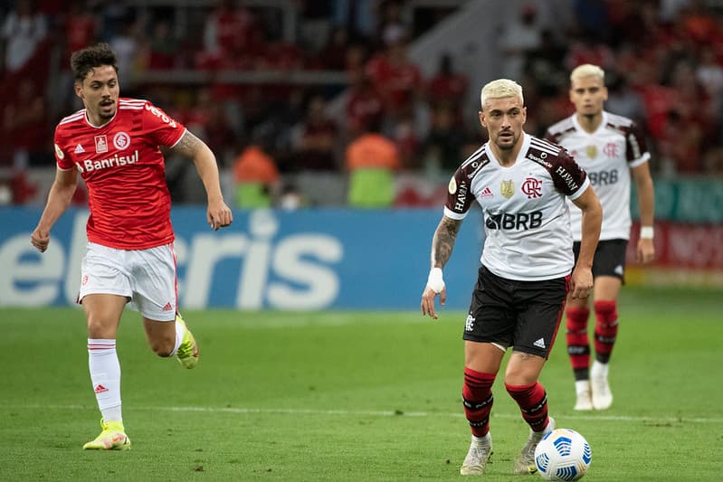 Arrascaeta em Flamengo x Internacional