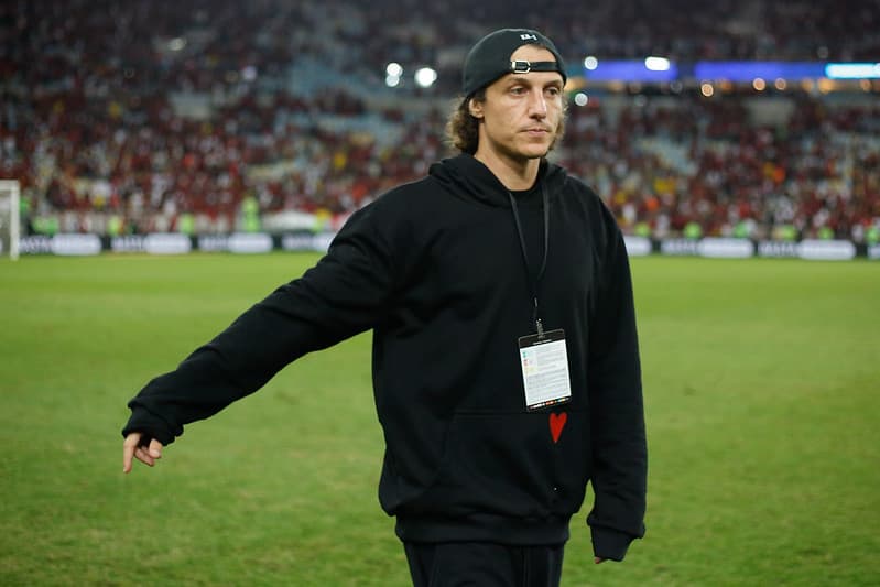 david luiz em jogo do flamengo contra o velez
