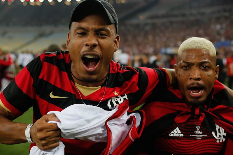 marinho vibra com título do flamengo ao lado de paulo andré