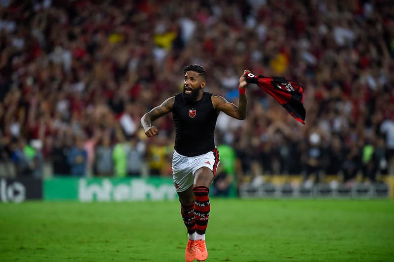 Rodinei comemora gol do título da Copa do Brasil.