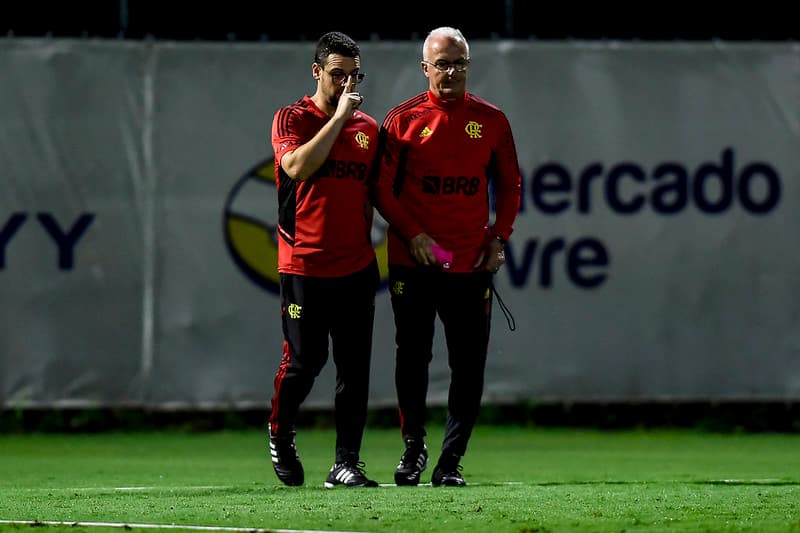 Dorival deve escalar Hugo em América-MG x Flamengo