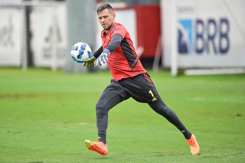 Diego Alves, em treino do Flamengo