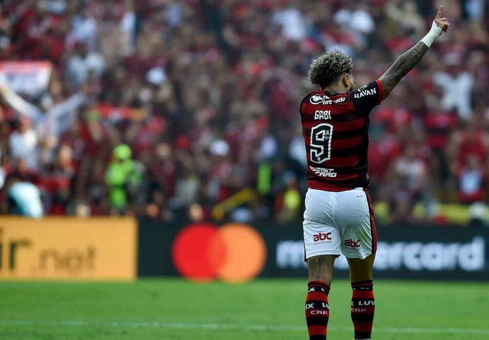 gabigol marca e comemora título do flamengo