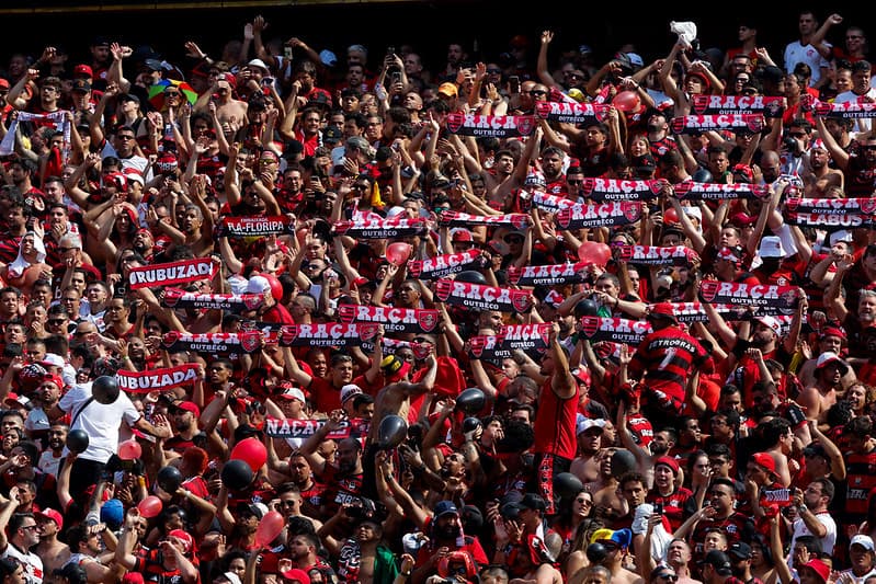 Torcida do Flamengo em Guayaquil