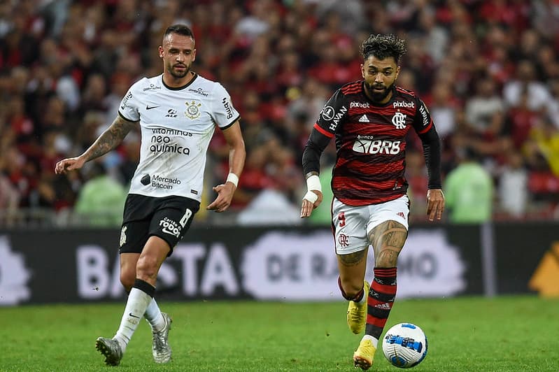Gabigol em Flamengo x Corinthians pela Libertadores; times voltam a se enfrentar pelas finais da Copa do Brasil