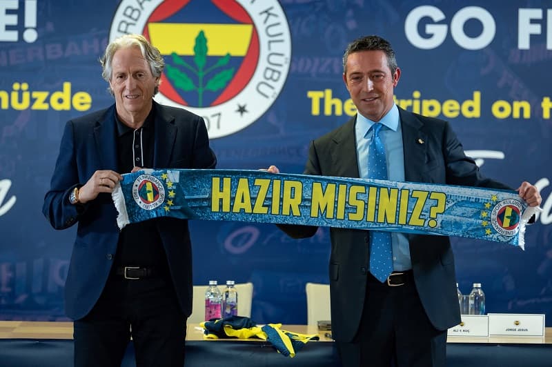 Jorge Jesus deve renovar o contrato com o Fenerbahçe