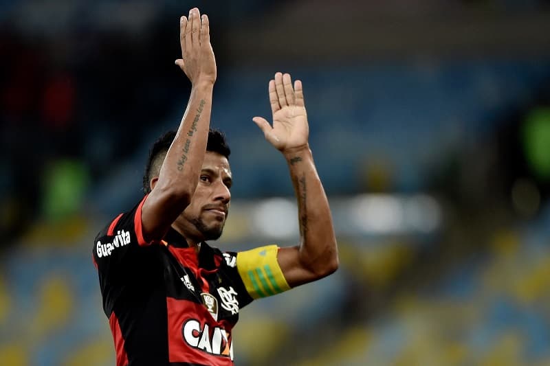 Léo Moura ex-Flamengo agora integra o elenco do Resenha FC, no Futebol 7