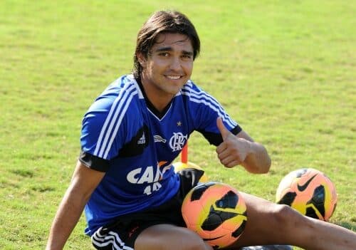 marcelo moreno em treino do flamengo