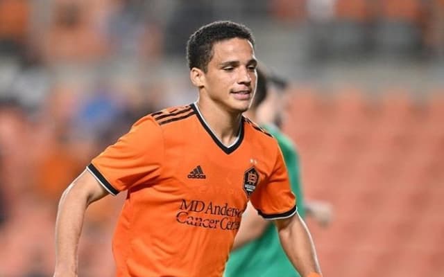 thiaguinho voltará ao flamengo