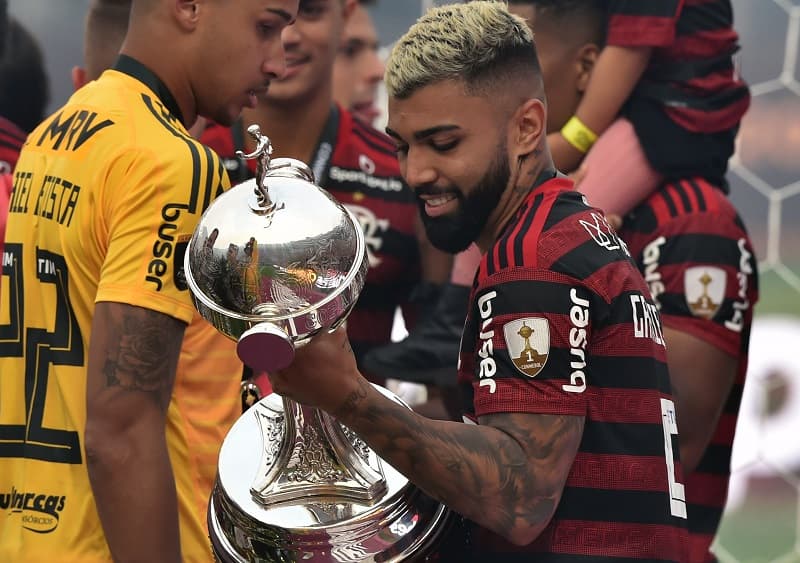 Entre os próximos jogos do Flamengo está a finalíssima da Libertadores em Guayaquil