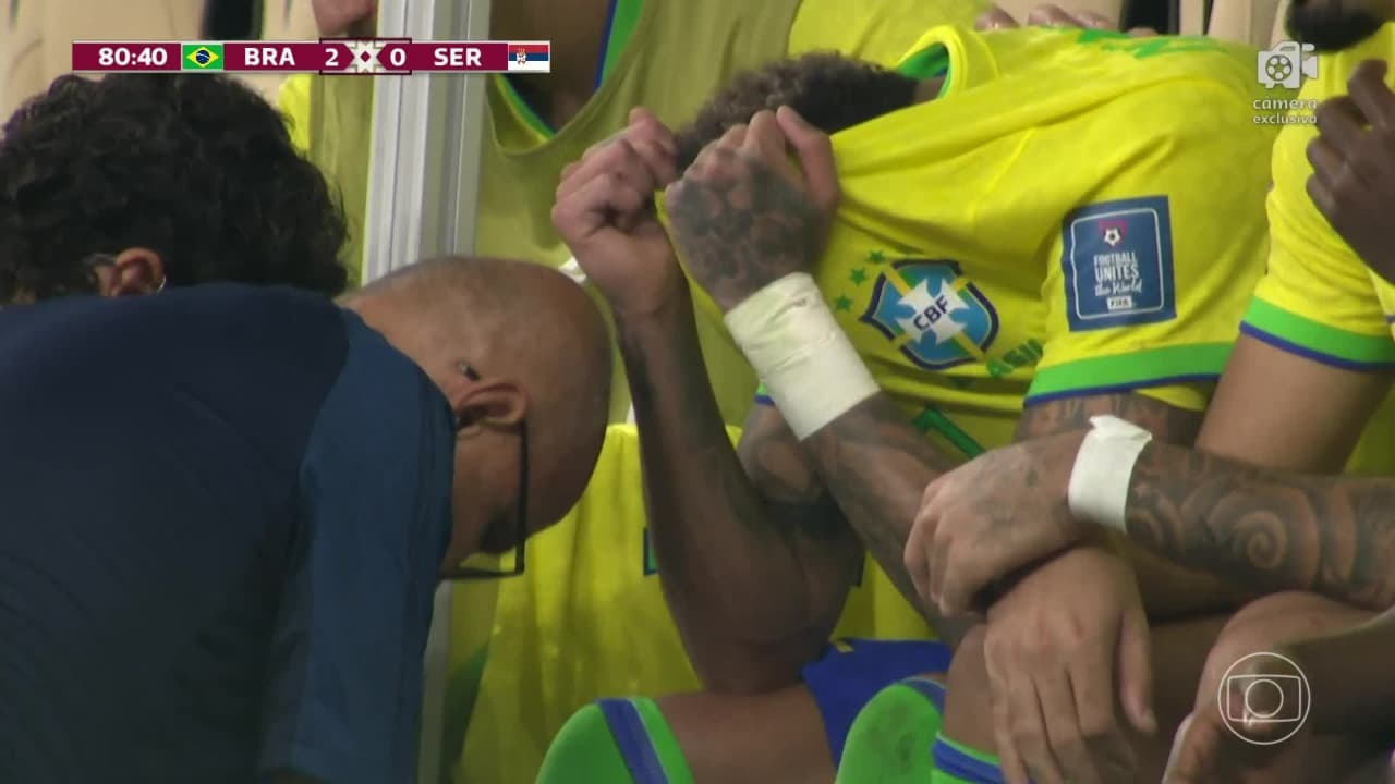 neymar se emociona em vitória do brasil