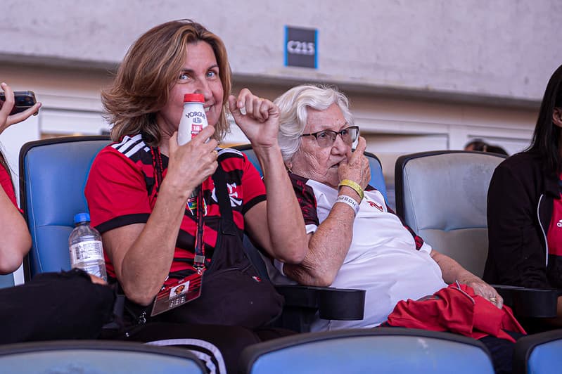 Angela Machado, esposa de Rodolfo Landim e diretora do Flamengo, ataca nordestinos eleitores de Lula; apenas um dos ataques da gestão Landim a off-Rio