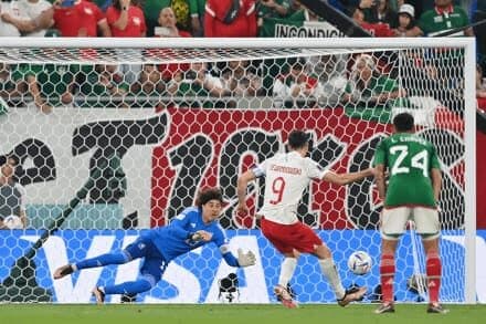 Lewandowski perde pênalti na Copa do Mundo