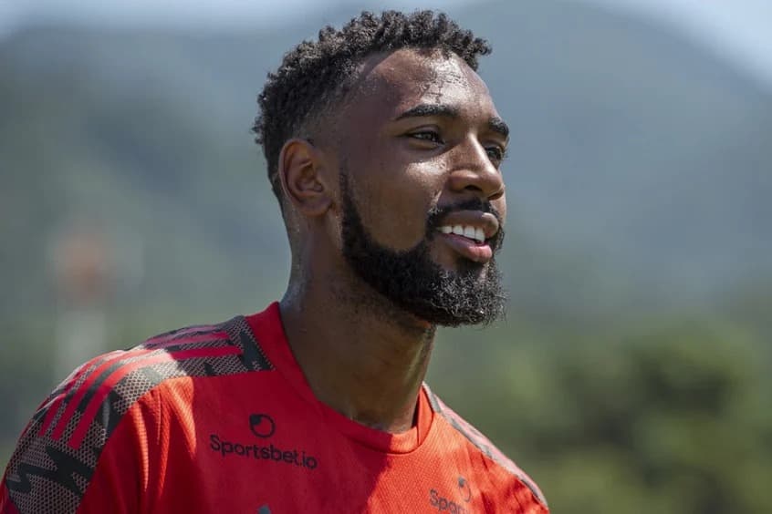 Gerson nos tempos de Flamengo; contratação do Flamengo irá render R$ 2,3 milhoes ao Fluminense em função do Mecanismo de Solidariedade