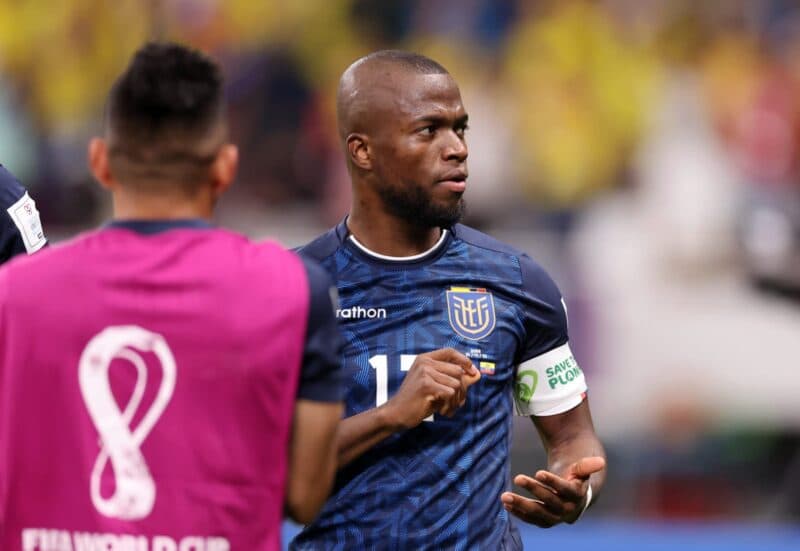 Enner Valencia comemora gol do Equador sobre a Holanda na Copa do Mundo