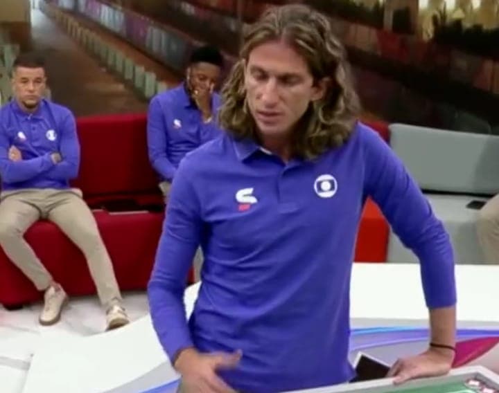 Filipe Luís analisa Brasil x Suíça
