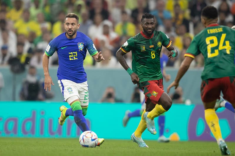 Everton Ribeiro celebra estreia na Copa do Mundo, mas lamenta derrota