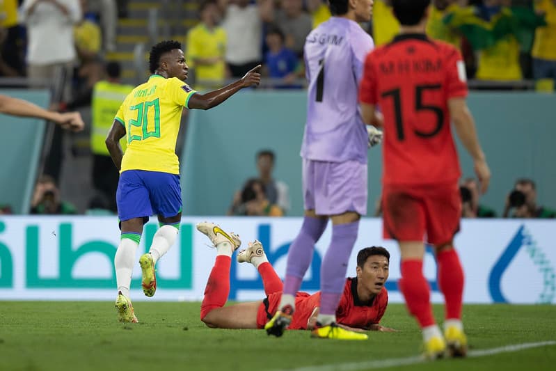 Vinícius Júnior marca gol contra a Coreia do Sul na Copa do Mundo