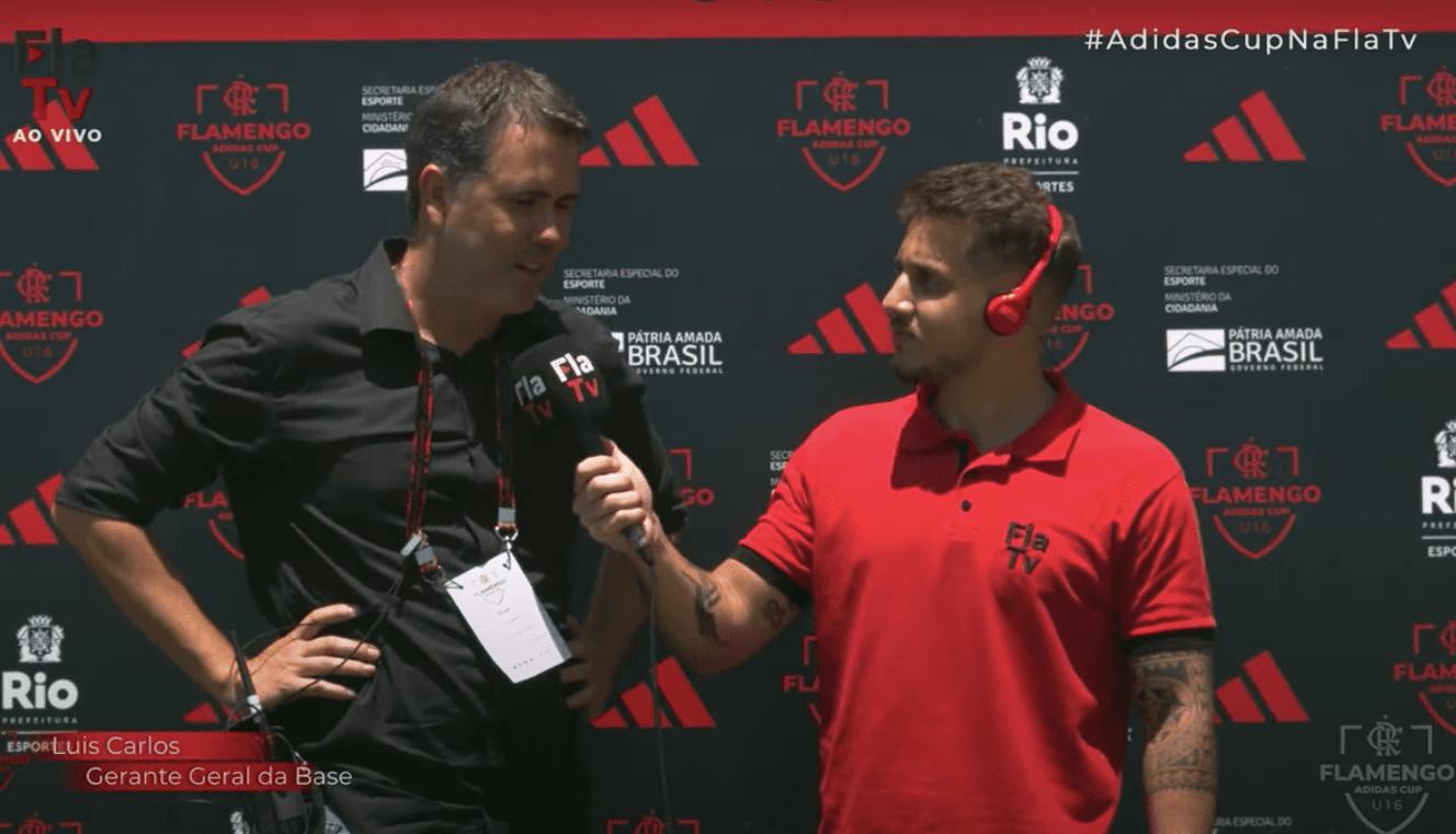 "Vamos formar mais jogadores do nível de Vini Jr e Paquetá", afirma gerente do Flamengo