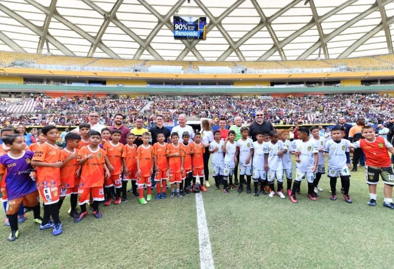 Zico na Arena da Amazônia.
