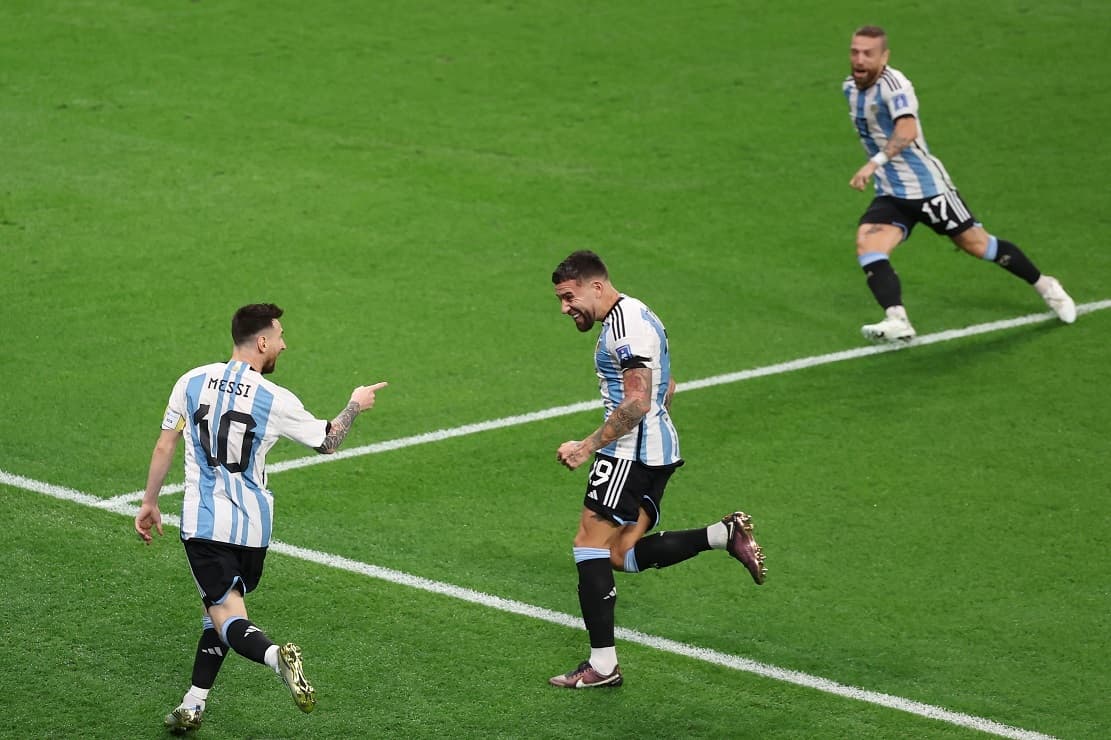Argentina vence a Austrália na Copa do Mundo