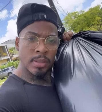 Marinho na Farofa da Gkay? Atacante do Flamengo brinca com convite da festa