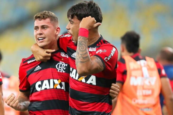 Matheus Sávio é oferecido a rival do Flamengo e torcedores criticam possível reforço