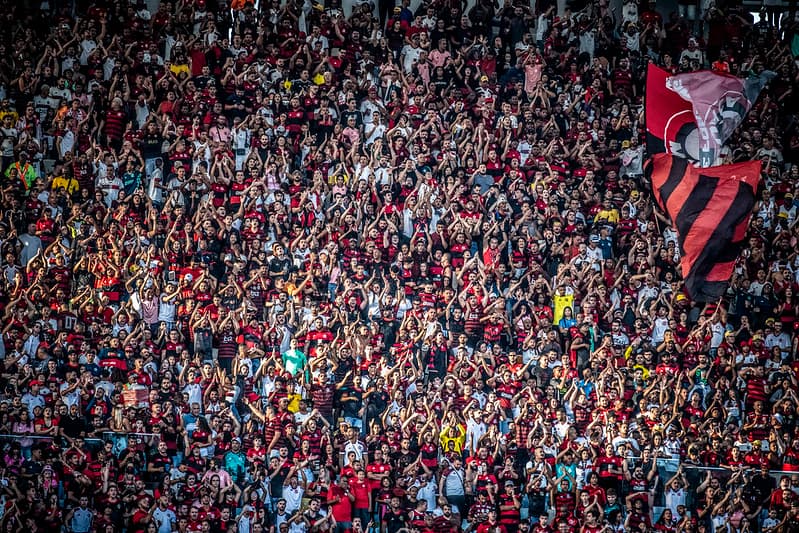 Torcida do Flamengo lota Maracanã; clube tem maior média de público do Brasil desde 1967