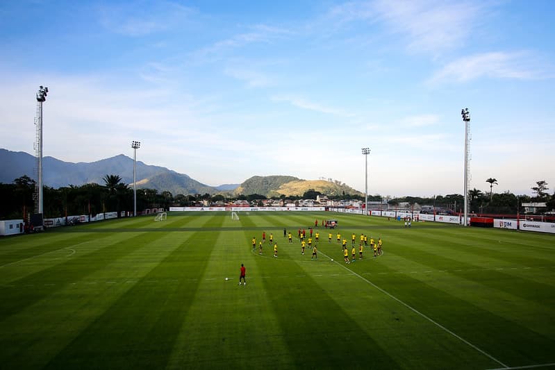 Treino do Flamengo no Ninho do Urubu; Argentinos Juniors usou CT do Flamengo antes de enfrentar Fluminense pela Libertadores