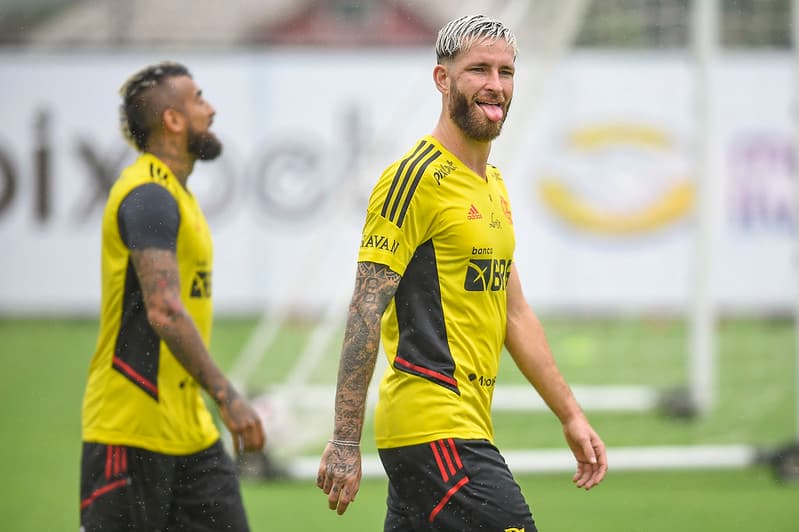 Léo Pereira em treino do Flamengo