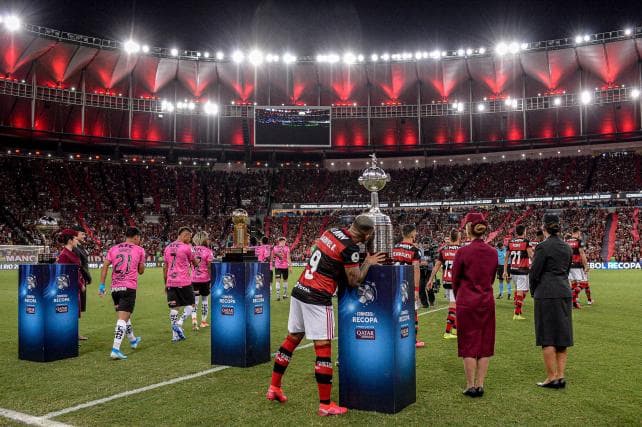 Flamengo terá Maracanã cheio contra o Del Valle na Recopa