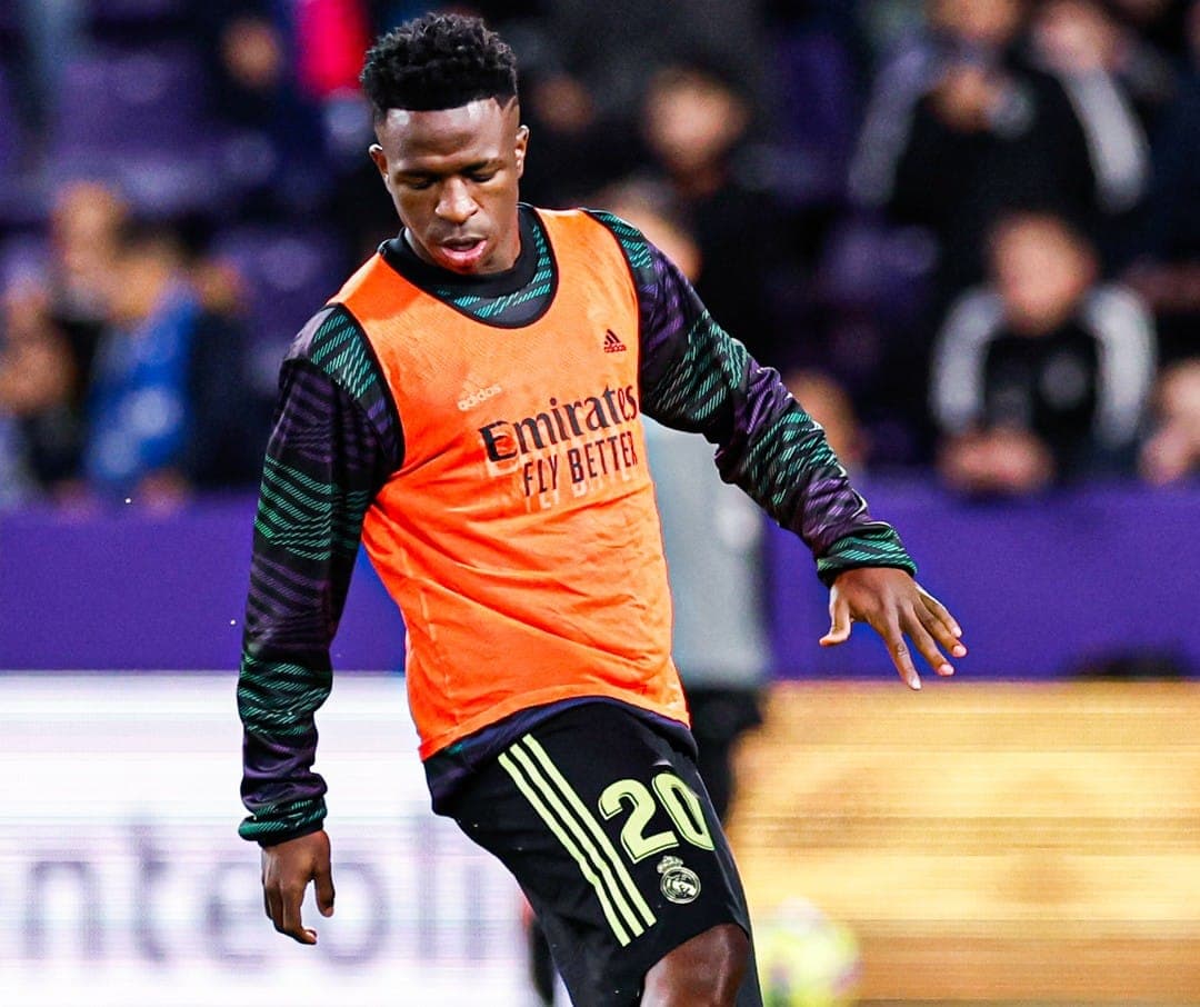 Vinícius Júnior antes de jogo contra o Real Valladolid