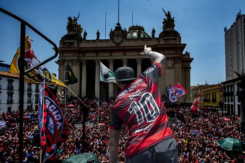 Gabigol é o novo camisa 10 do Flamengo com a 'benção' de Zico