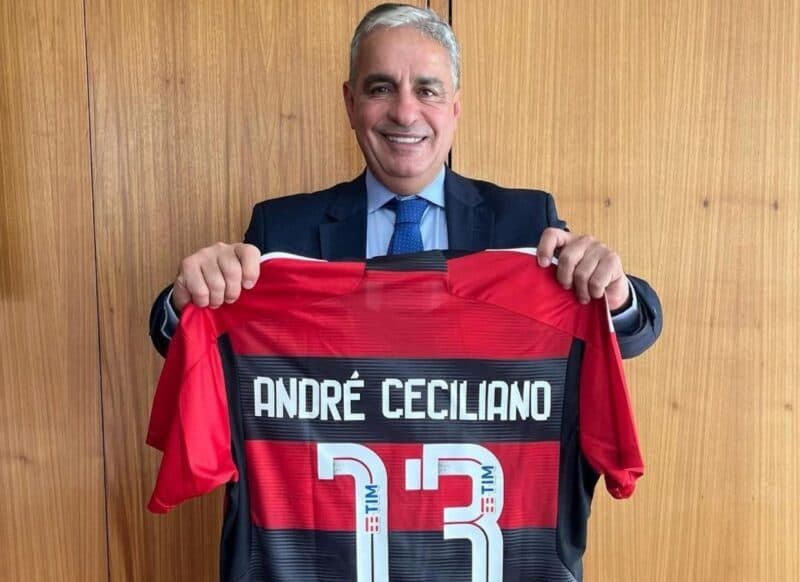André Ceciliano vaza fotos do novo uniforme do Flamengo em parceria com a Adidas