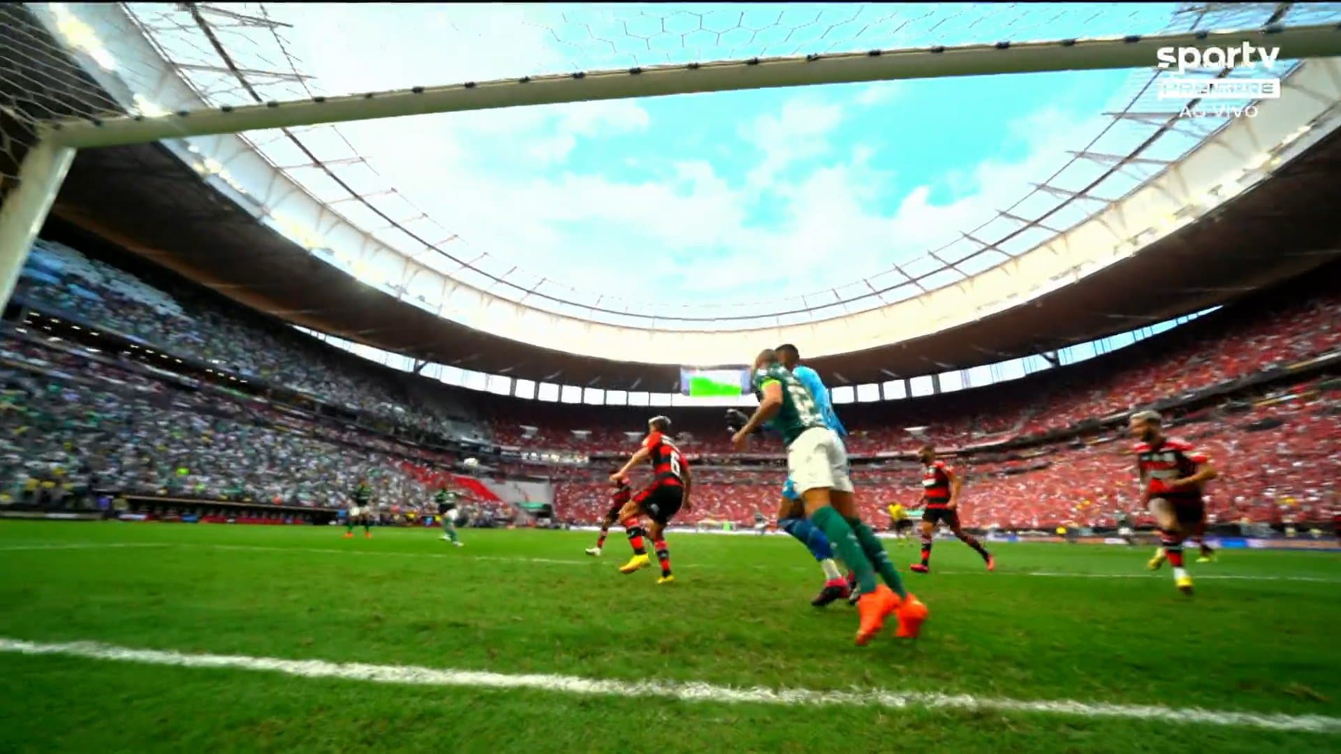 gol irregular do palmeiras contra flamengo; CBF divulgou áudio da análise do VAR sobre o lance