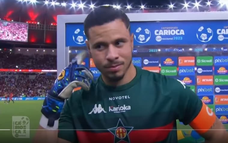 joão lopes goleiro da portuguesa flamengo