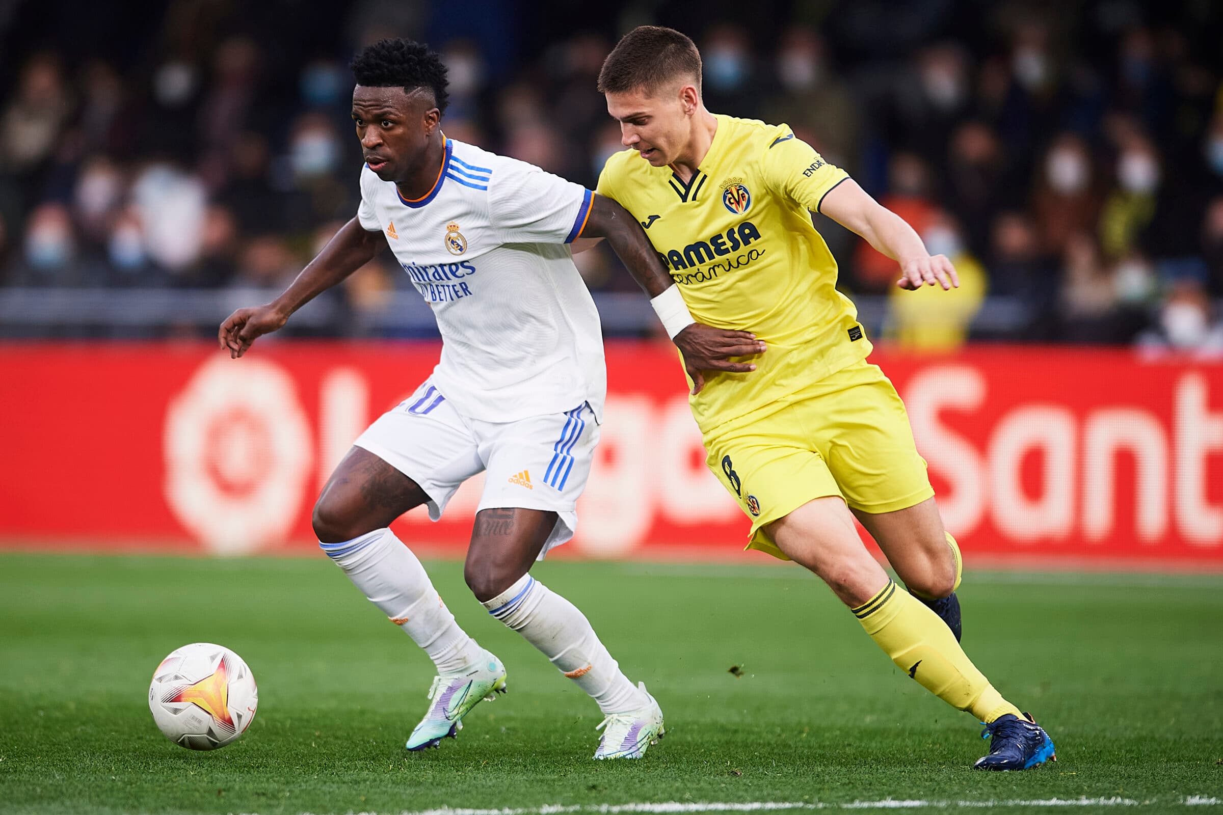 Real Madrid e Villareal pelo campeonato espanhol