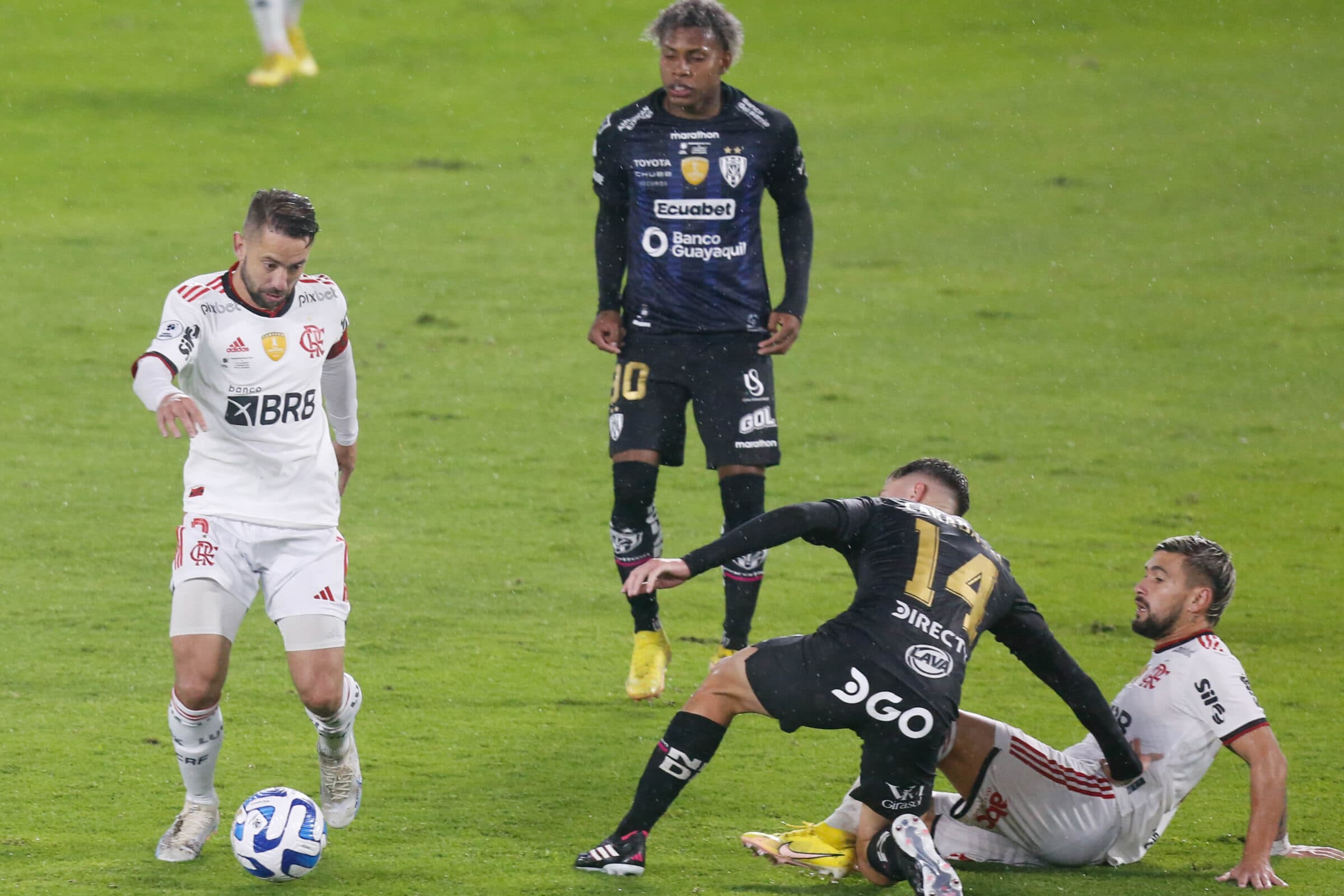Everton Ribeiro na Final da Recopa Flamengo